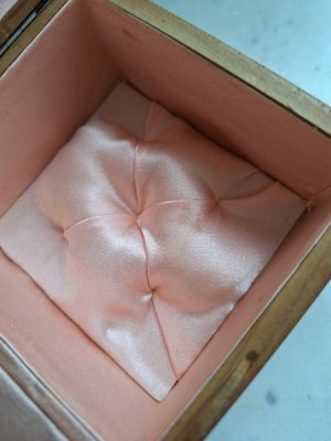 画像5: モシュリンヌすみれとすずらん柄オルゴール