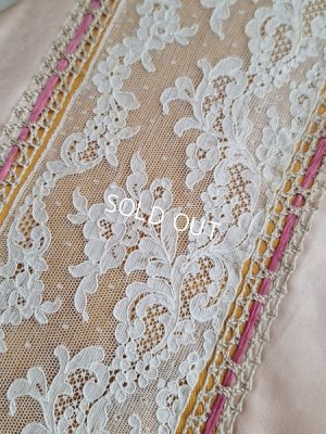 画像2: レース装飾ピンクの布箱