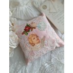 画像: レースとクロモスラベンダークッション