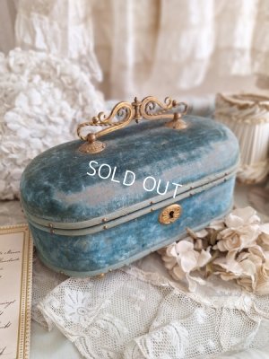 antiquebox
