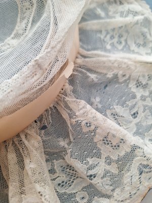 画像25: 台紙付きレースボネ