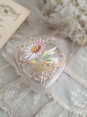glasspowderjar