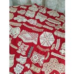 画像: クロッシェ編み刺繍サンプラー