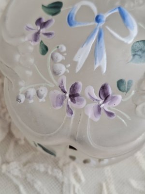 画像3: すずらんとすみれ柄パウダージャー