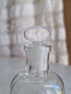 画像13: アンティーク天使柄ボトル