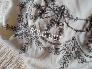 画像1: リボン柄ビーズ刺繍ファブリック