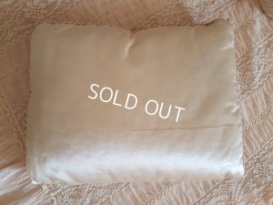 画像9: くるみボタン付シルクハンキーケース