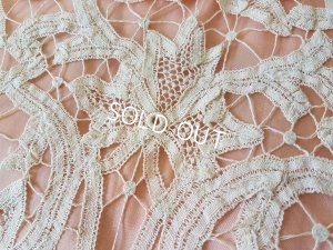 画像13: バテンレースキルト