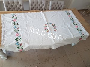 画像8: ハンガリアンリネン花柄刺繍テーブルクロス