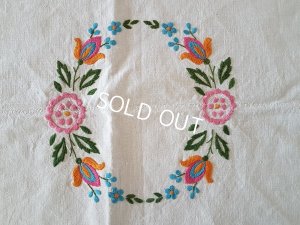 画像5: ハンガリアンリネン花柄刺繍テーブルクロス