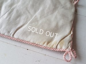 画像12: 猫柄シルクハンキーケース