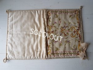 画像4: 刺繍シルクハンキーケース