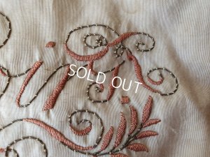 画像10: 花柄刺繍ハンキーケース　