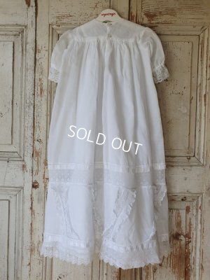 画像17: アンティ―クケープ付き洗礼式ドレス