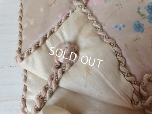 画像14: アンティークシルクハンキーケース