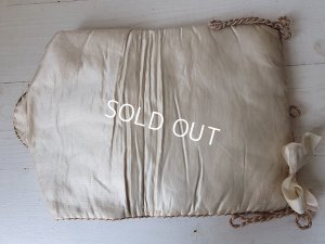 画像4: アンティークシルクハンキーケース