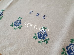 画像8:  ハンガリアン花柄刺繍リネンクロス