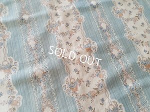 画像2: 花かご柄ファブリック