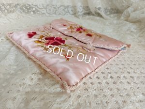 画像8: アンティーク刺繍ハンキーケース