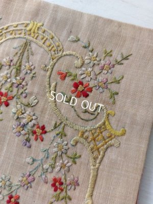 画像7: アンティーク刺繍ケース