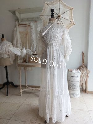 画像2: エドワ―ディアン期レースティードレス