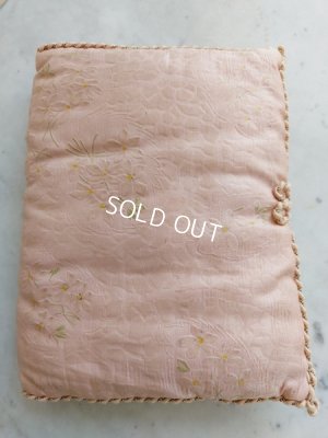 画像4: アンティークすみれ柄ハンキーケース