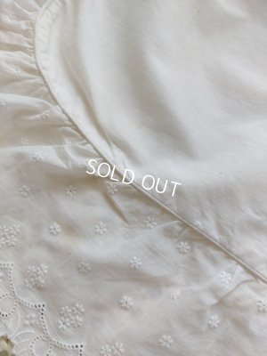 画像10: アンティークホワイトクッション