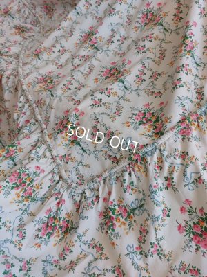 画像14: リボンとローズ柄ベッドカバー