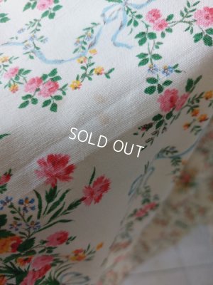 画像13: リボンとローズ柄ベッドカバー