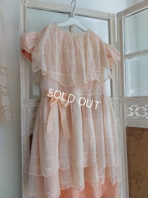 antiquechilddress