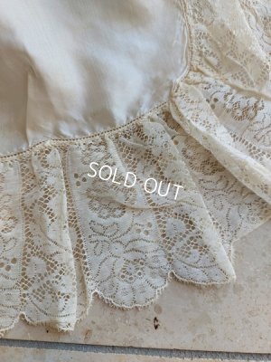 画像7: アンティークレース装飾シルクケース