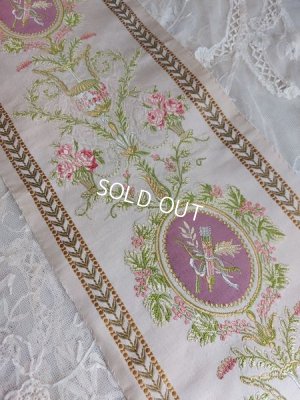 antiqueneedlepointcloth