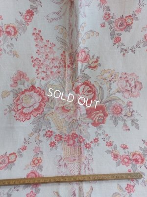 画像4: アンティーク花かご柄カーテン