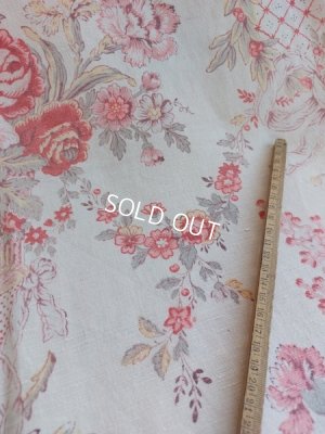 画像5: アンティーク花かご柄カーテン