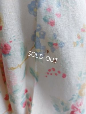 画像14: アンティーク花柄カーテン