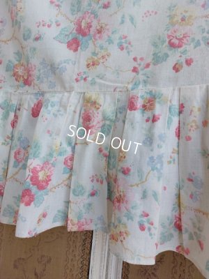 画像13: アンティーク花柄カーテン