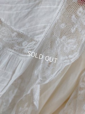 画像2: アンティークレースベビーケープ