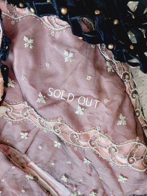 画像16: 布花装飾アンティークボディス
