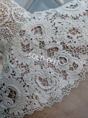 画像9: アンティークレース付け襟