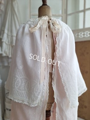 画像2: アンティークベビーケープ