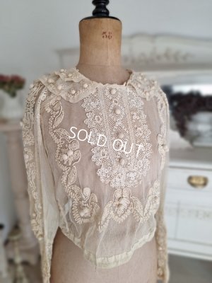 antiquelacebodice