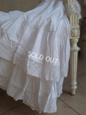 antiquepetitcoat