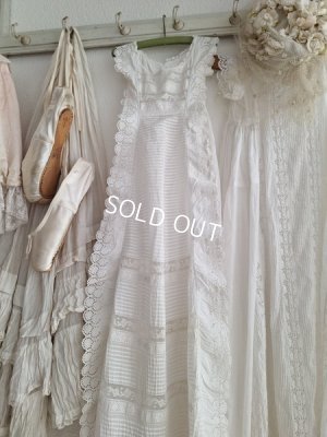 antiquebabydress