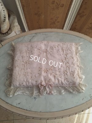 画像2: アンティークレースハンキーケース