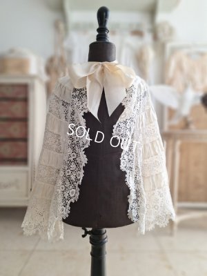 antiquebabycape