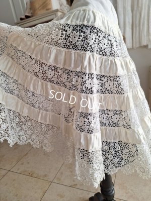 画像3: アンティークレースベビーケープ