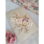 画像: アンティーク刺繍ハンキーケース