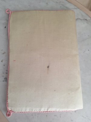 画像12: アンティーク刺繍ハンキーケース