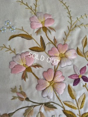 画像3: アンティーク刺繍ハンキーケース