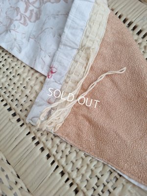 画像14: アンティーク花柄カーテン